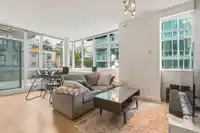 303 100 E ESPLANADE - thumbnail 2
