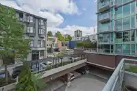 303 100 E ESPLANADE - thumbnail 24