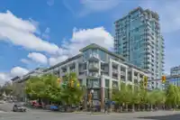 303 100 E ESPLANADE - thumbnail 25