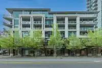 303 100 E ESPLANADE - thumbnail 27