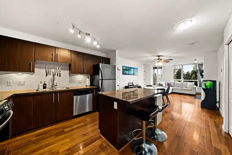 503 2088 MADISON AVENUE - photo 2 of 39