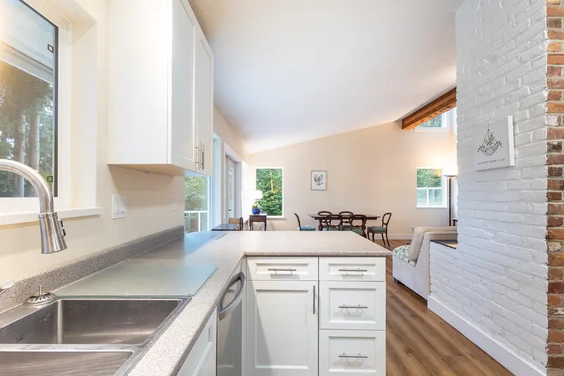 914 GOWER POINT ROAD - photo 4 of 25