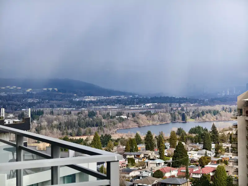 1502 4711 HAZEL STREET - photo 1 of 19