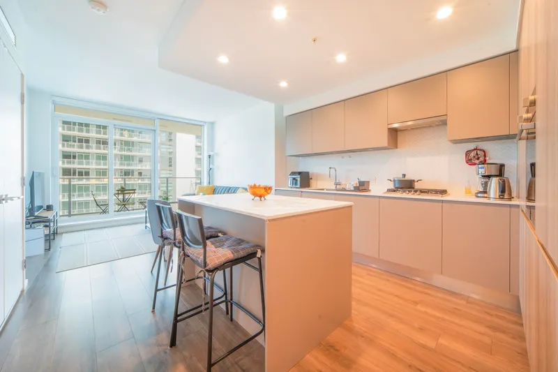 3311 3833 EVERGREEN PLACE - photo 1 of 23