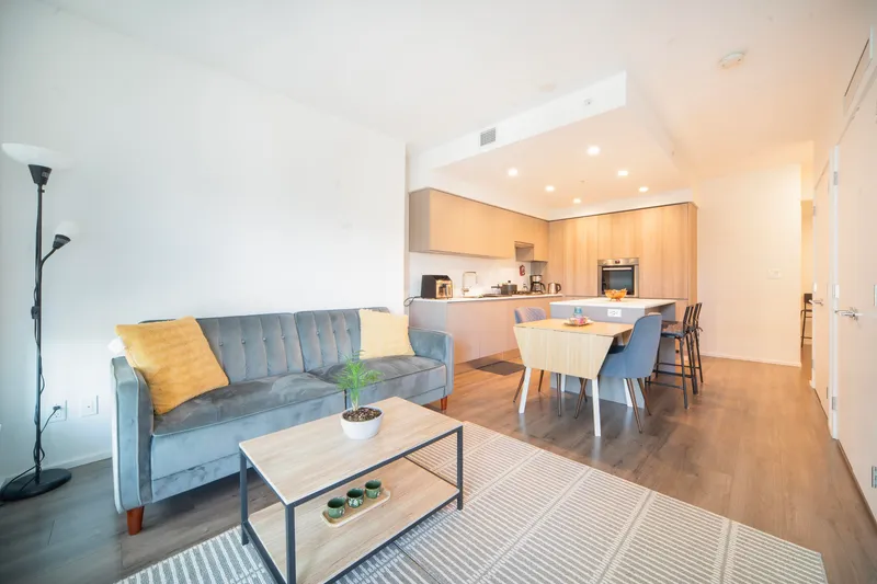 3311 3833 EVERGREEN PLACE - photo 3 of 23