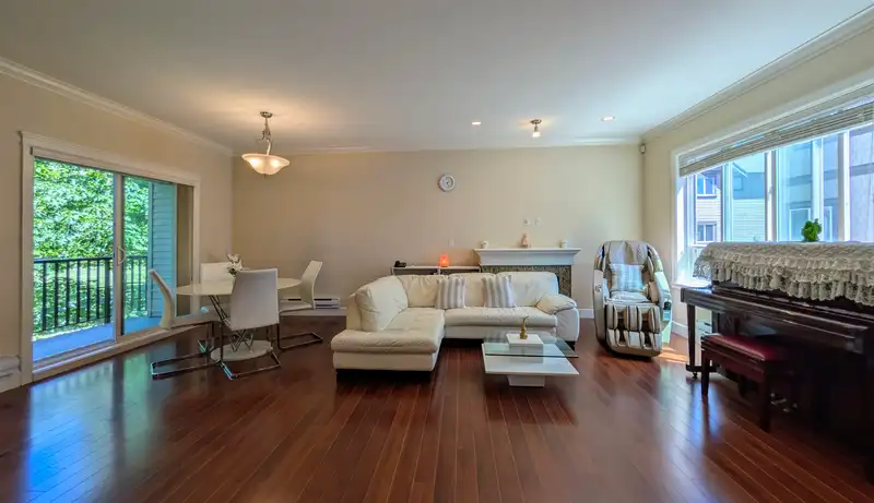 9 10999 STEVESTON HIGHWAY - photo 3 of 25