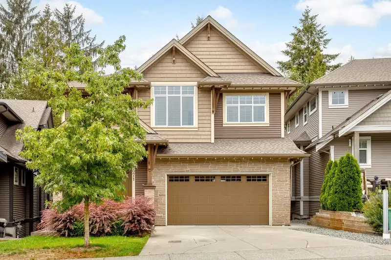 11071 BUCKERFIELD DRIVE - photo 1 of 38