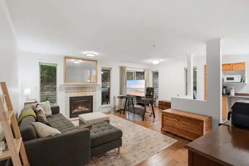 116 33478 ROBERTS AVENUE - photo 3 of 26