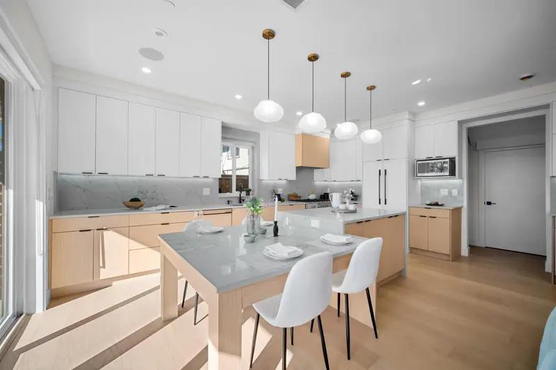 2 3576 E PENDER STREET - photo 4 of 25