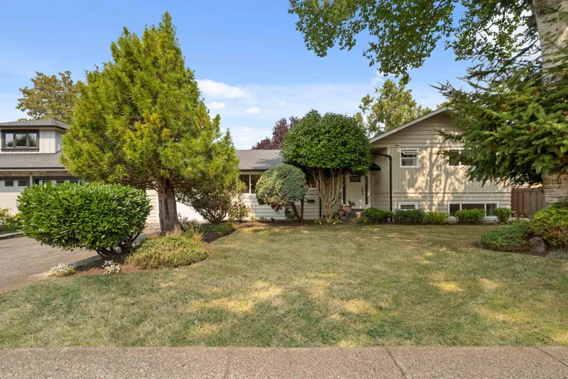 5259 12 AVENUE - photo 1 of 25