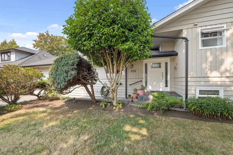 5259 12 AVENUE - photo 3 of 25