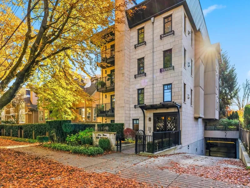 100 656 W 13TH AVENUE - photo 1 of 21