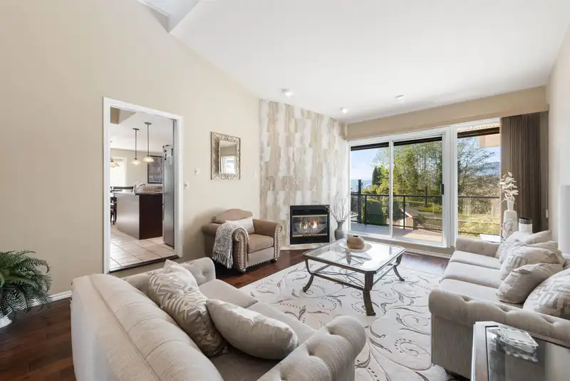 3173 LEEWARD COURT - photo 1 of 39