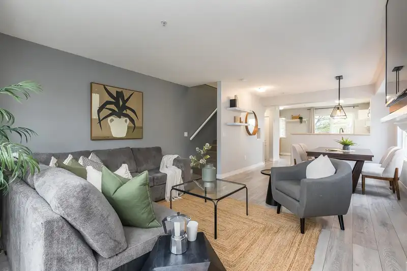 64 20560 66 AVENUE - photo 4 of 40