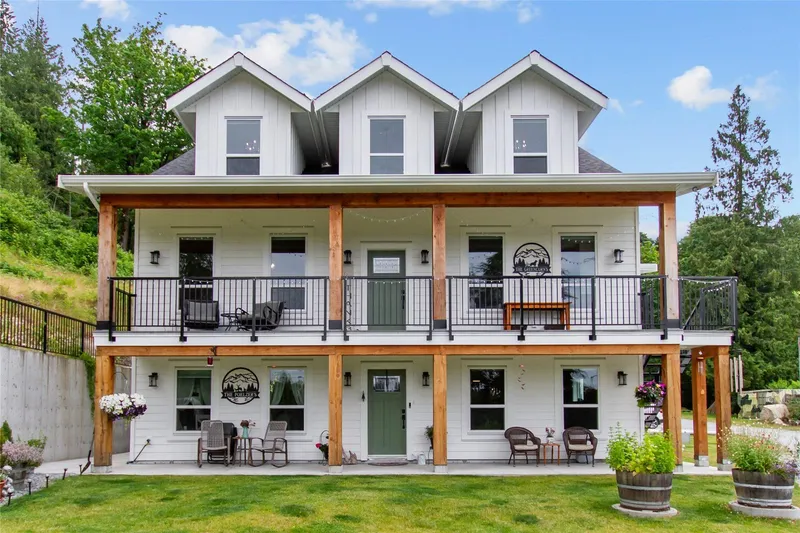 34821 FERNDALE AVENUE - photo 1 of 25