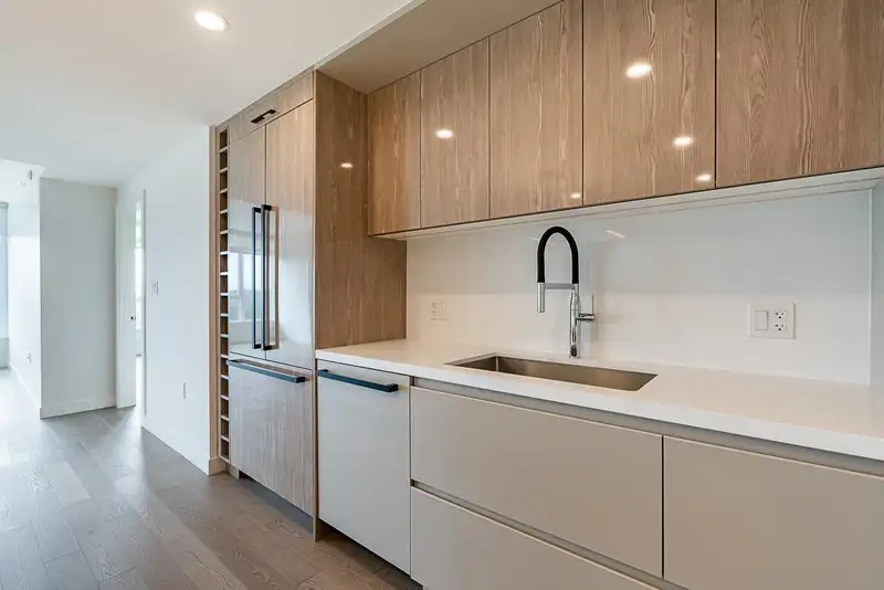 804 1526 FINLAY STREET - photo 4 of 24