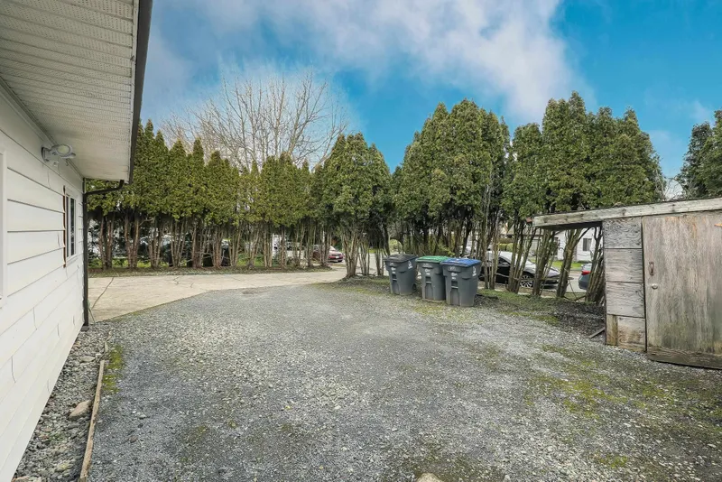 6091 172 STREET - photo 3 of 25