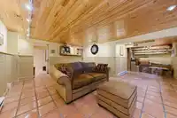 818 E 6TH STREET - thumbnail 25