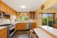 818 E 6TH STREET - thumbnail 10
