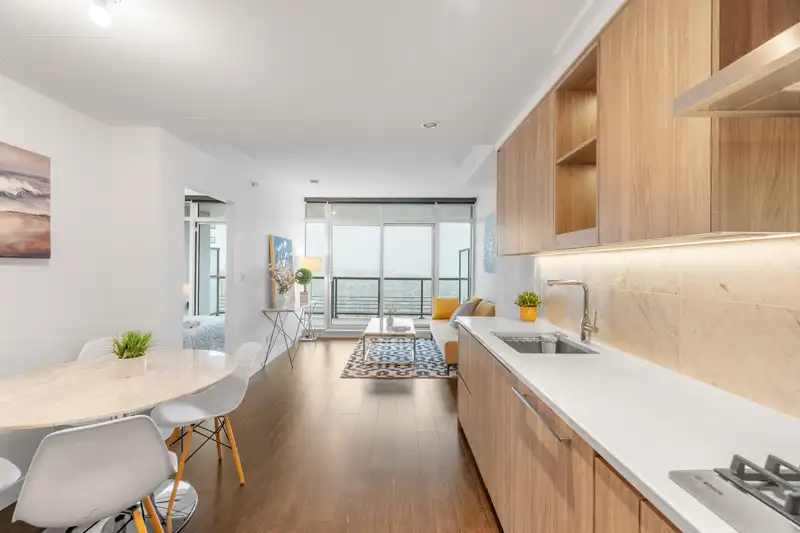 3905 4730 LOUGHEED HIGHWAY - photo 1 of 40