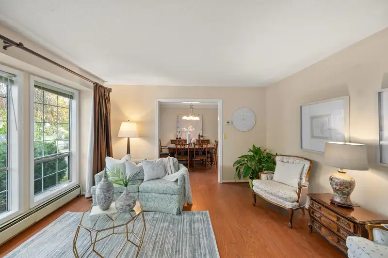 3361 197A STREET - photo 3 of 37