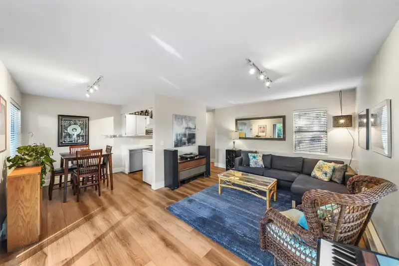 101 2935 SPRUCE STREET - photo 1 of 23