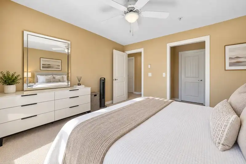 309 2955 DIAMOND CRESCENT - photo 2 of 13