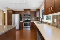 309 2955 DIAMOND CRESCENT - thumbnail 8