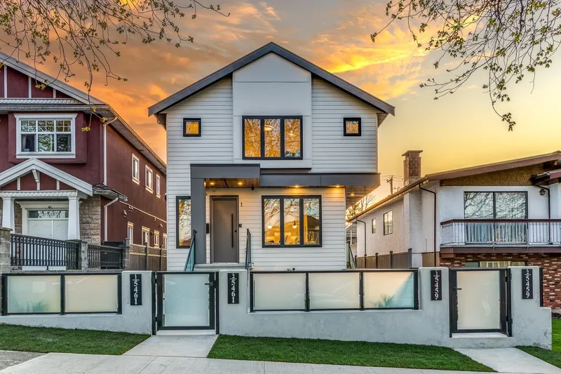 1 5461 RHODES STREET - photo 1 of 25