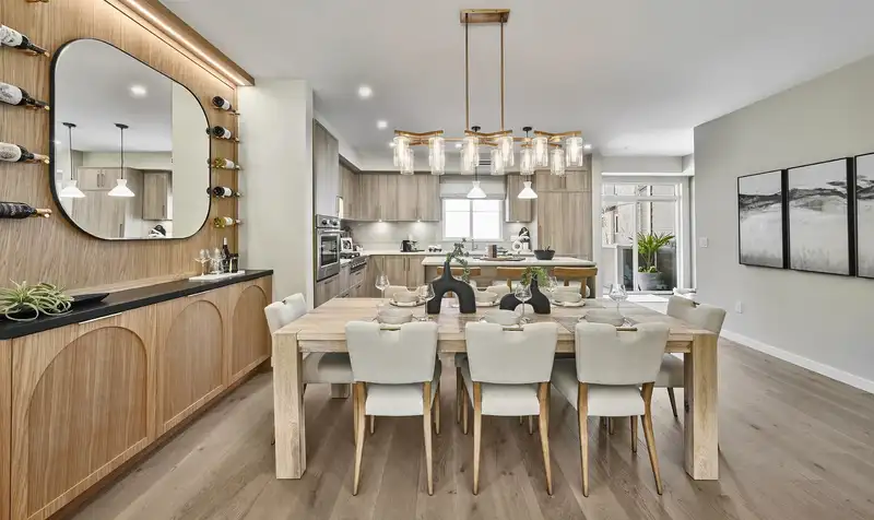 24 9122 KING STREET - photo 4 of 26
