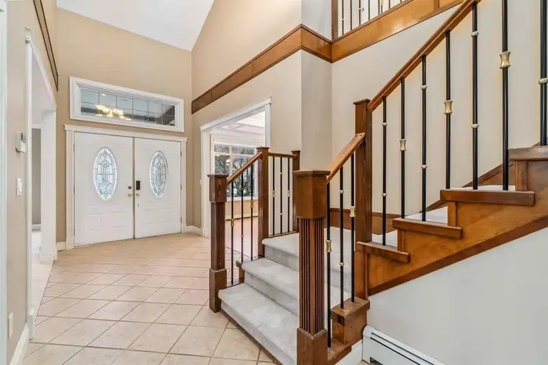 2018 TURNBERRY LANE - photo 2 of 38