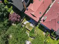 1050 E 10TH AVENUE - thumbnail 3