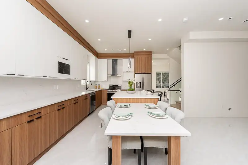 3 9935 SULLIVAN STREET - photo 3 of 34