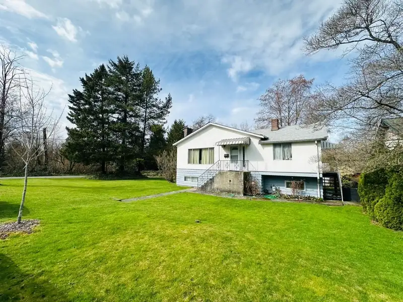 2925 E 25TH AVENUE - photo 1 of 40