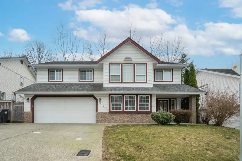 3743 LATIMER STREET - photo 1 of 40
