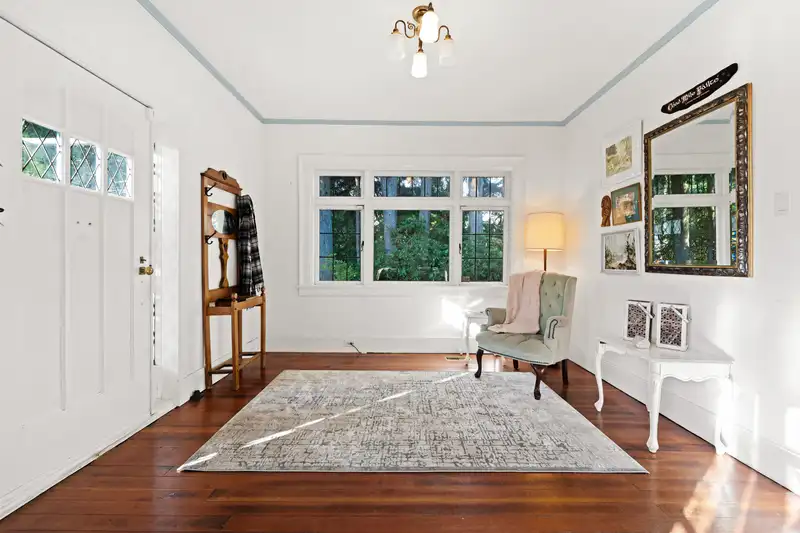 1376 11TH STREET - photo 4 of 33