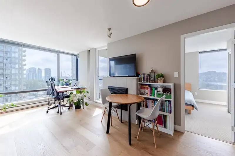 1602 4182 DAWSON STREET - photo 3 of 22