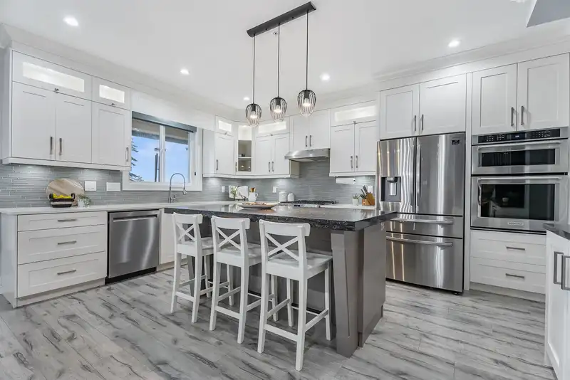10169 246A STREET - photo 3 of 39
