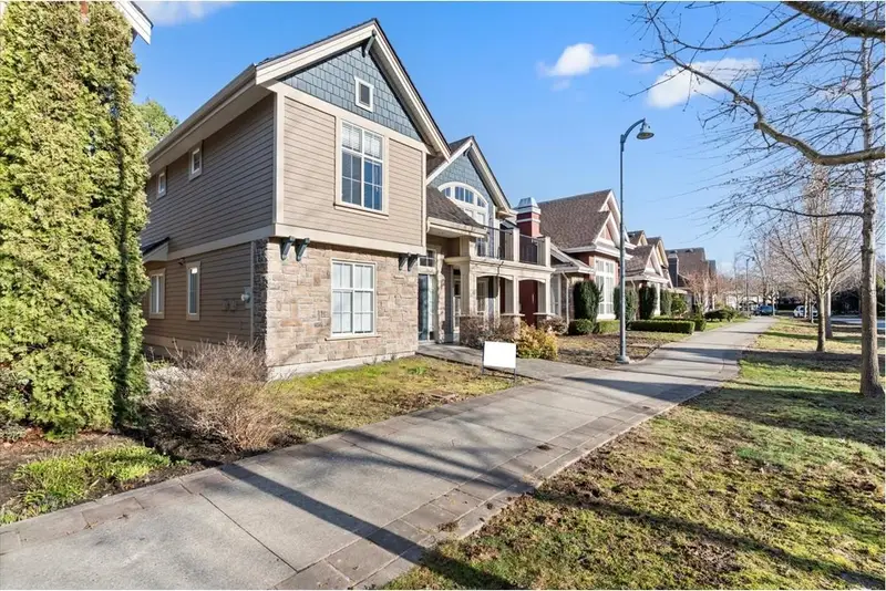 5895 GARRISON BOULEVARD - photo 2 of 25