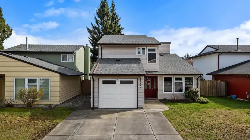 3220 DUNKIRK AVENUE - photo 1 of 39