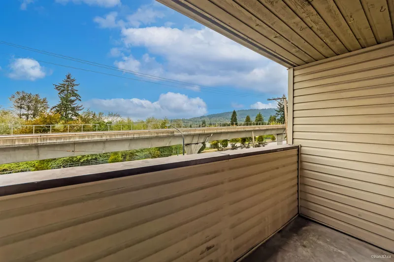 314 615 NORTH ROAD - photo 3 of 19