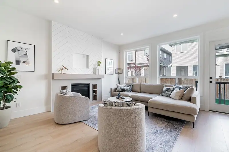 7513 205A STREET - photo 1 of 40