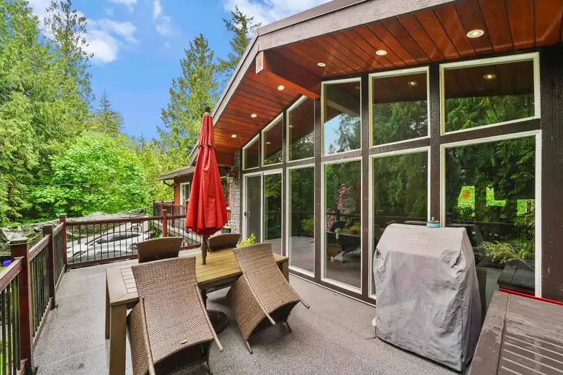 24115 110 AVENUE - photo 4 of 36