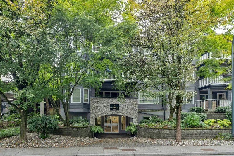 206 1150 LYNN VALLEY ROAD - photo 1 of 22