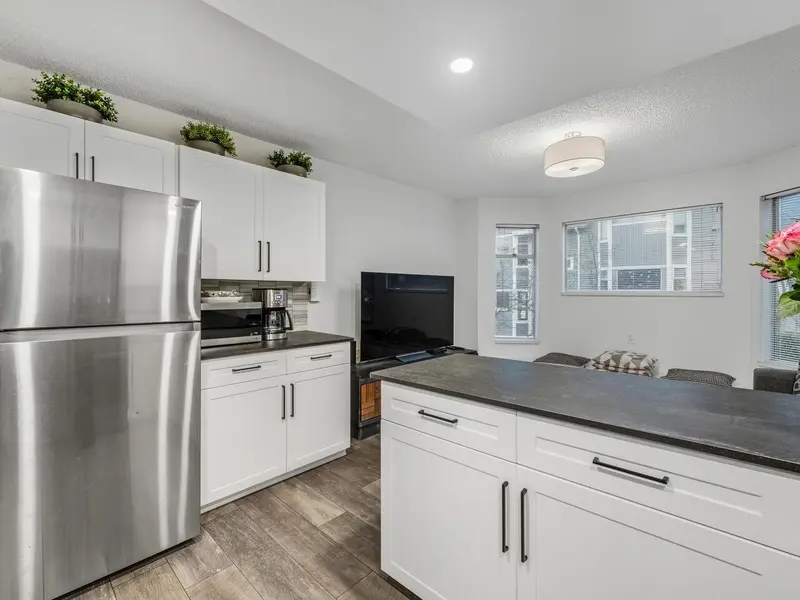 8616 SAFFRON PLACE - photo 3 of 25