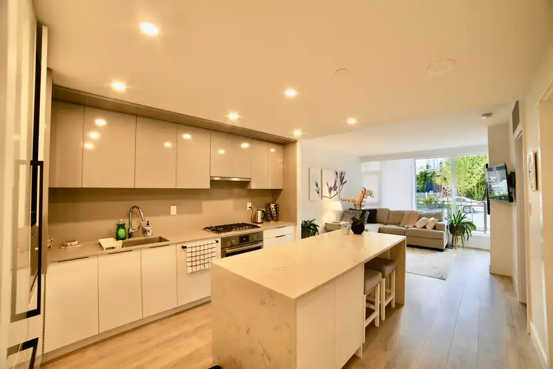 4715 4711 HAZEL STREET - photo 4 of 27