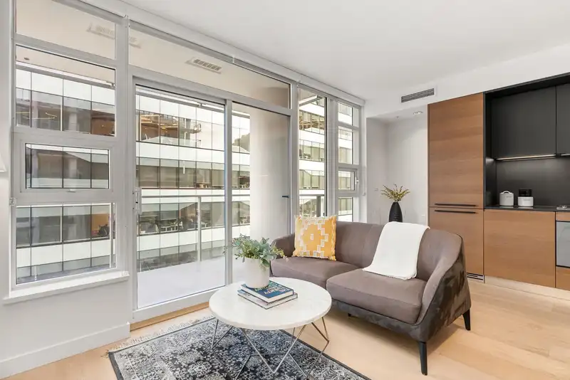 1603 1289 HORNBY STREET - photo 1 of 20