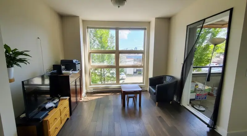 209 1182 W 16TH STREET - photo 2 of 25