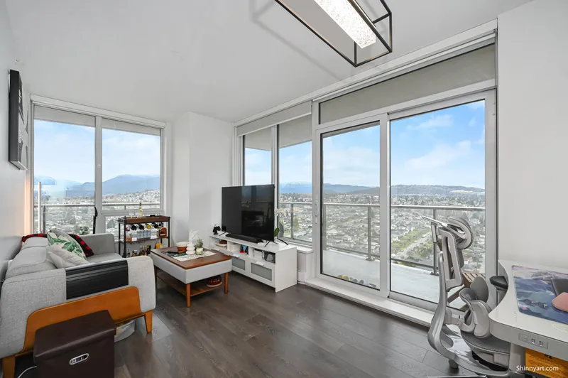 1911 4650 BRENTWOOD BOULEVARD - photo 1 of 25