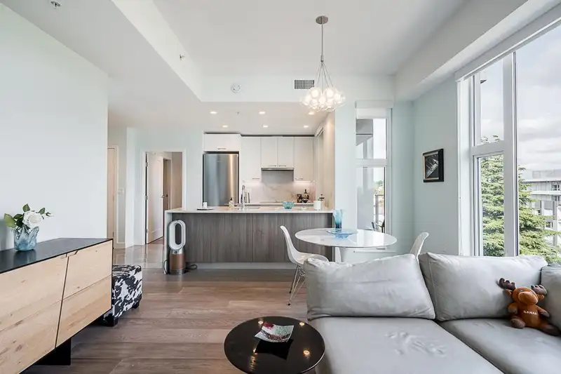 605 5733 ALBERTA STREET - photo 1 of 15